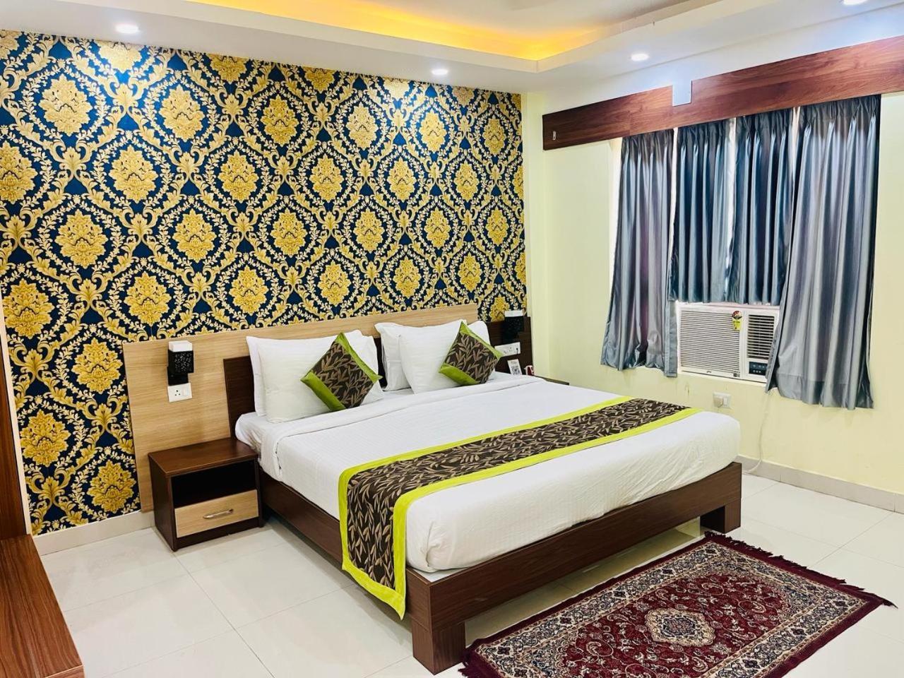 Hotel Four Waves Puri Exterior foto